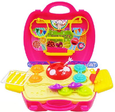 Чудо-чемоданчик. Сладости, масса для лепки, 5 упаковок разных цветов в наборе с игровым полем и аксе от интернет-магазина Континент игрушек