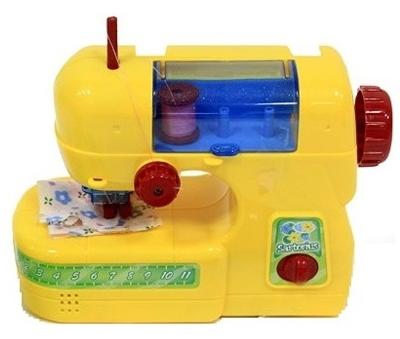 Помогаю Маме. Швейная машинка, эл/мех, в наборе с аксессуарами, в коробке от интернет-магазина Континент игрушек