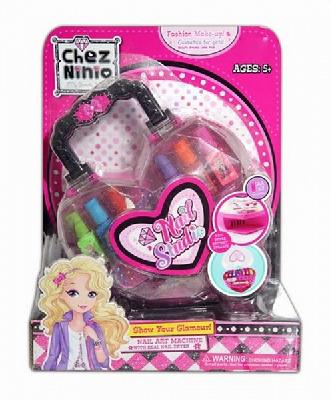 Набор детской декоративной косметики Сердце от интернет-магазина Континент игрушек