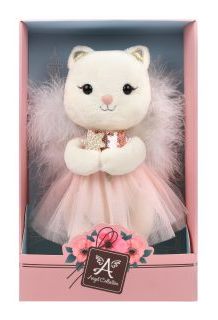 Киска Жизель с крыльями