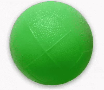 Мяч пластмассовый диаметром 120 мм 